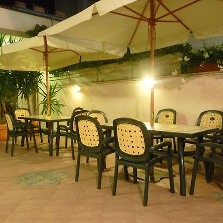 Hotel Prestige Lido di Camaiore Exterior foto
